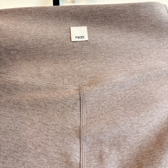 Vuori - Mid-Rise Elevation Slim Bootcut Pants Walnut Heather Size S - Picture 10 of 14